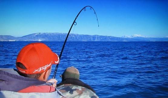 Морська рибалка біля острова Ада Бояна — фото 01